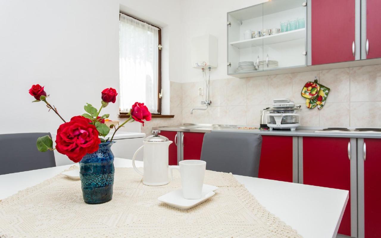 Apartman Broznic Šilo Εξωτερικό φωτογραφία